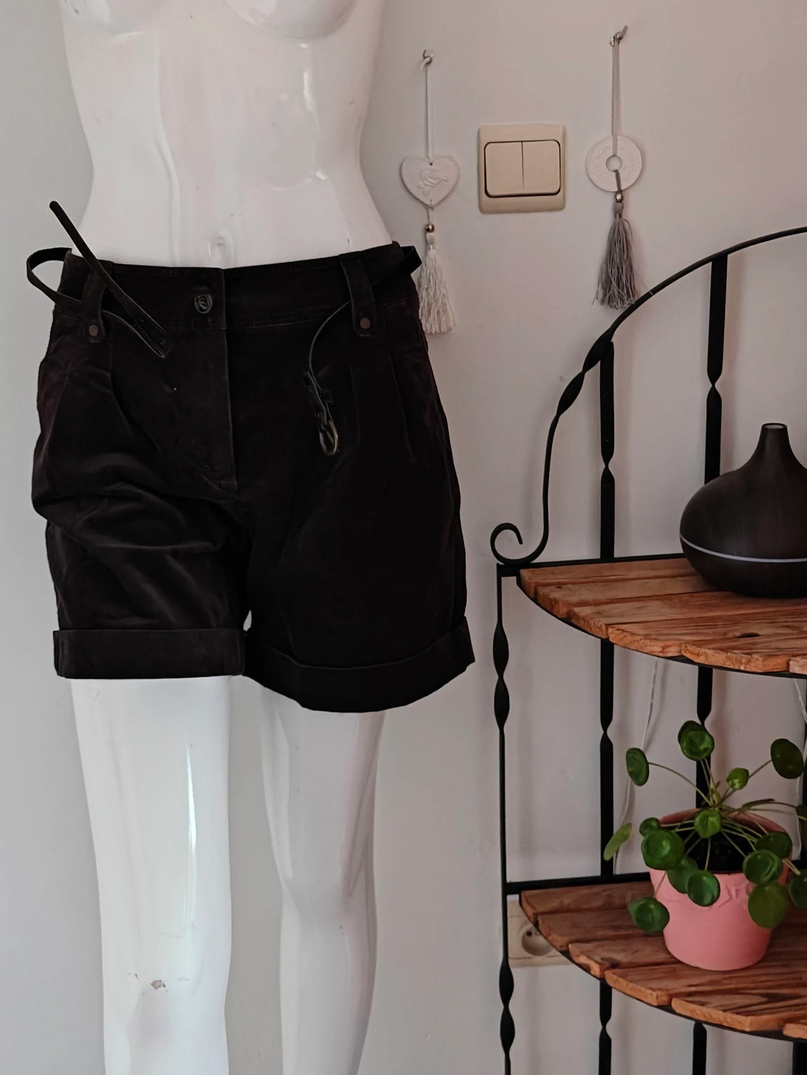 Taifun Zwarte Velvet Shorts